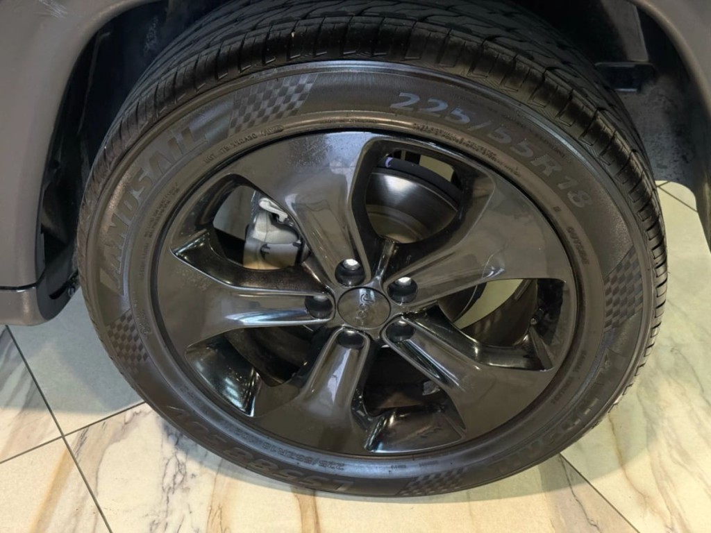 2018 Jeep Compass Image 30