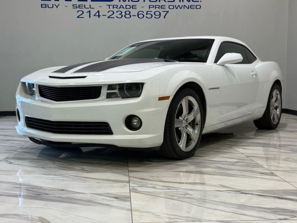 2011 Chevrolet Camaro Image 2