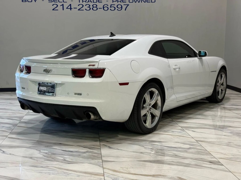 2011 Chevrolet Camaro Image 6