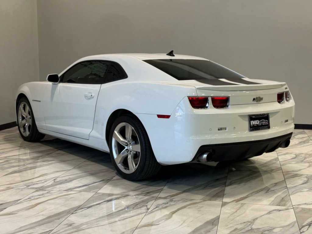 2011 Chevrolet Camaro Image 8