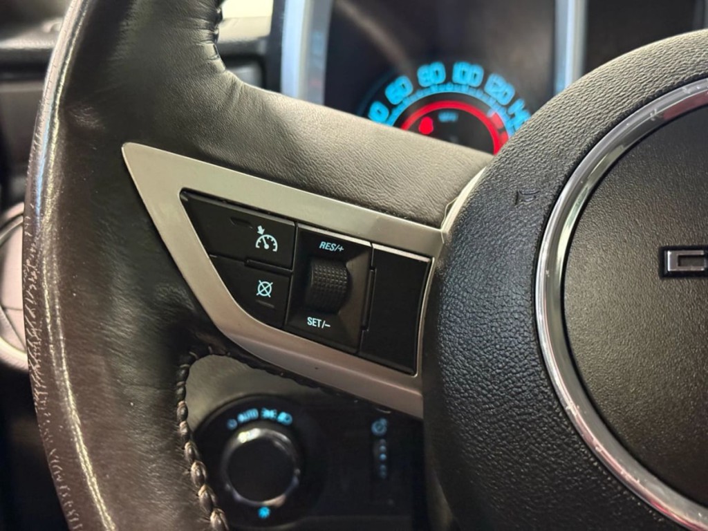 2011 Chevrolet Camaro Image 16