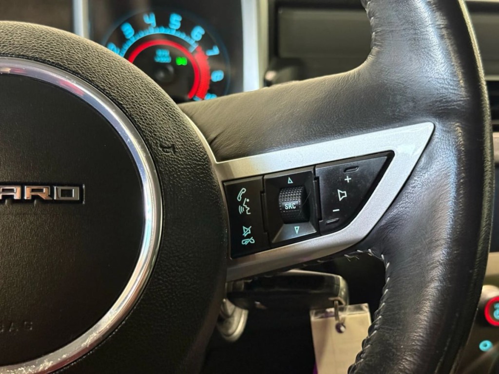 2011 Chevrolet Camaro Image 17