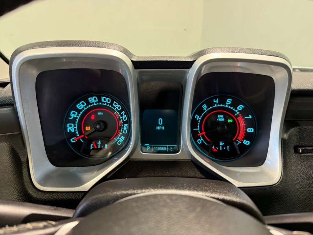 2011 Chevrolet Camaro Image 18