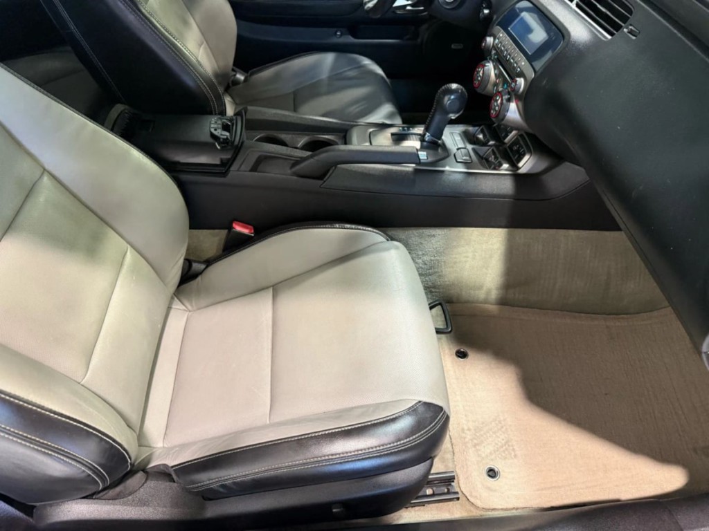 2011 Chevrolet Camaro Image 28