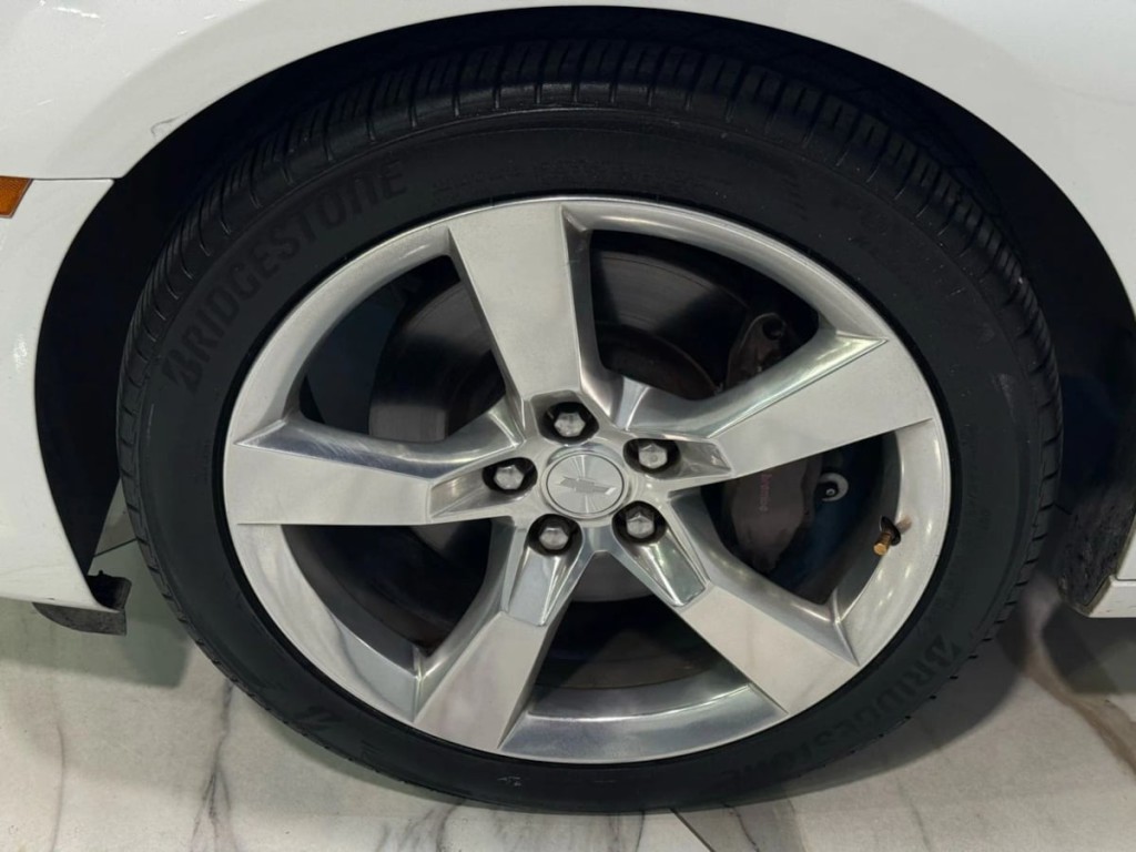 2011 Chevrolet Camaro Image 31