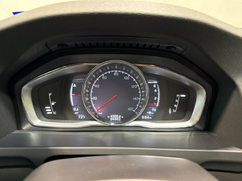 2018 Volvo S60 Image 17