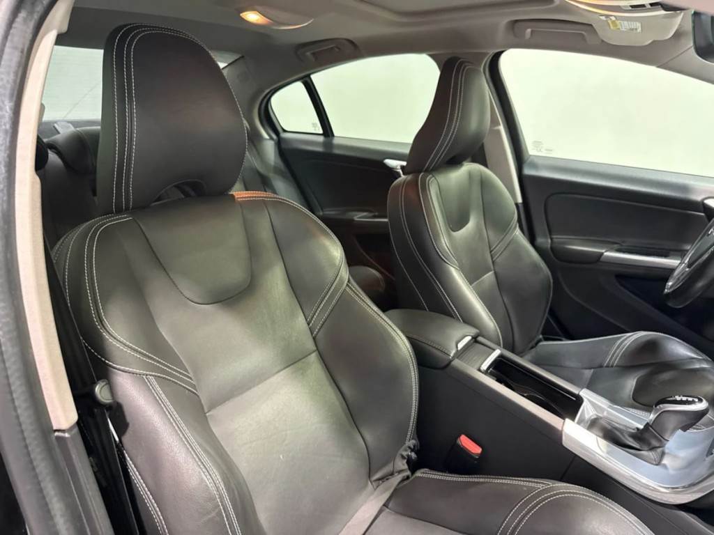 2018 Volvo S60 Image 26