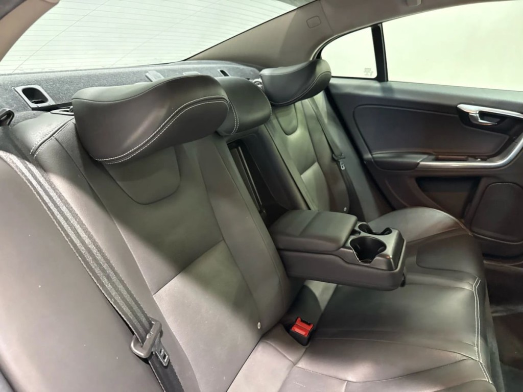 2018 Volvo S60 Image 29