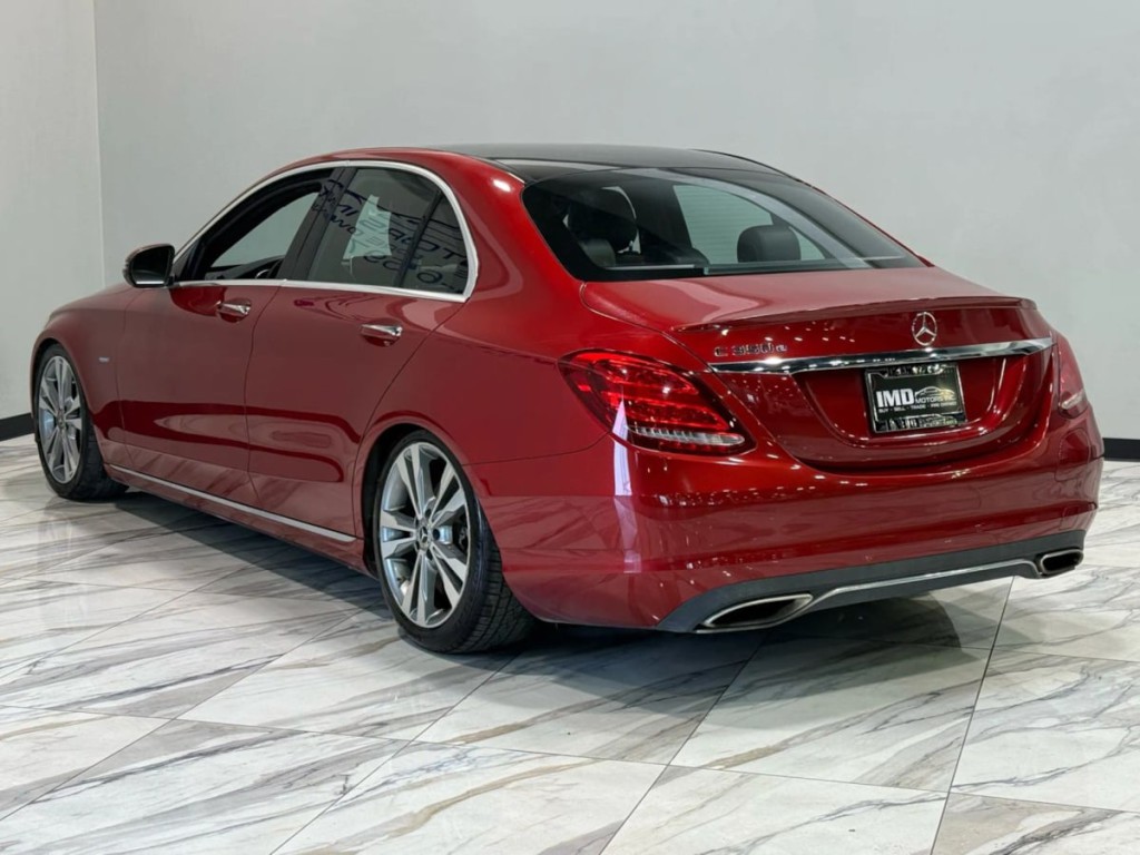 2018 Mercedes-Benz C-Class Image 8