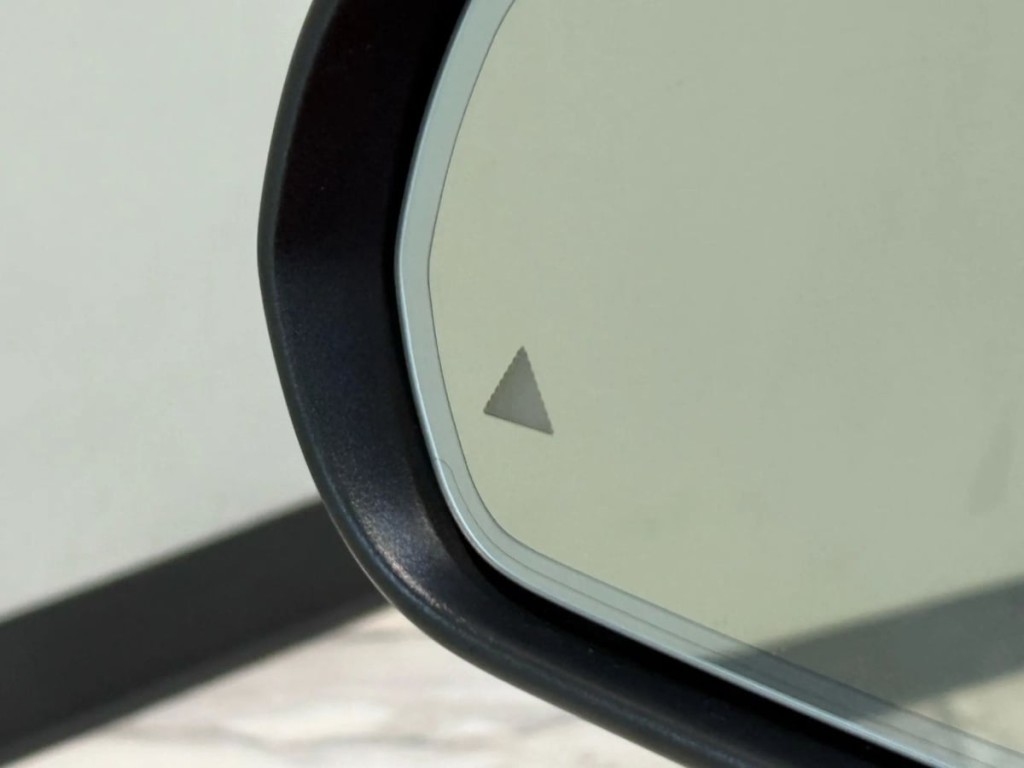 2018 Mercedes-Benz C-Class Image 11