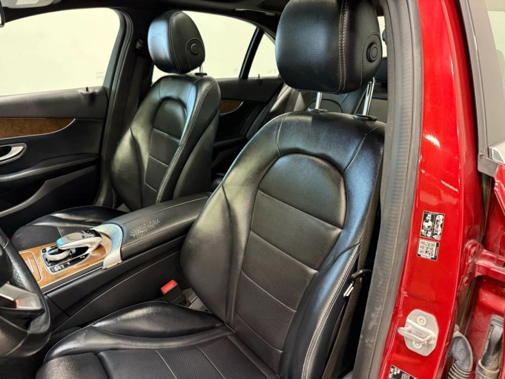 2018 Mercedes-Benz C-Class Image 22