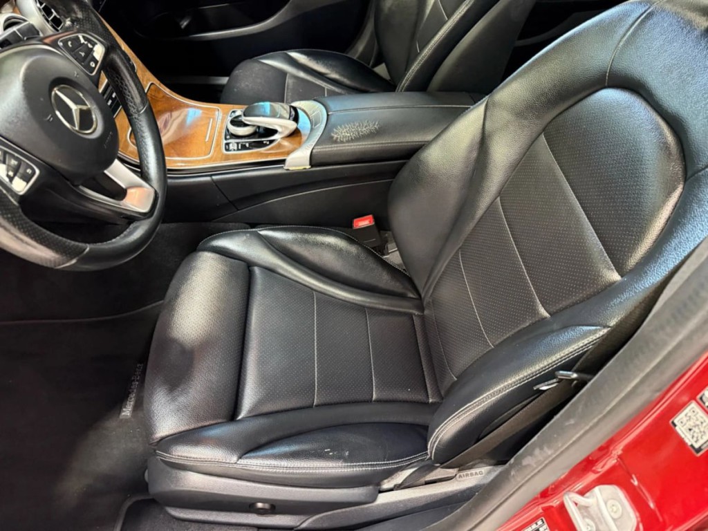 2018 Mercedes-Benz C-Class Image 23