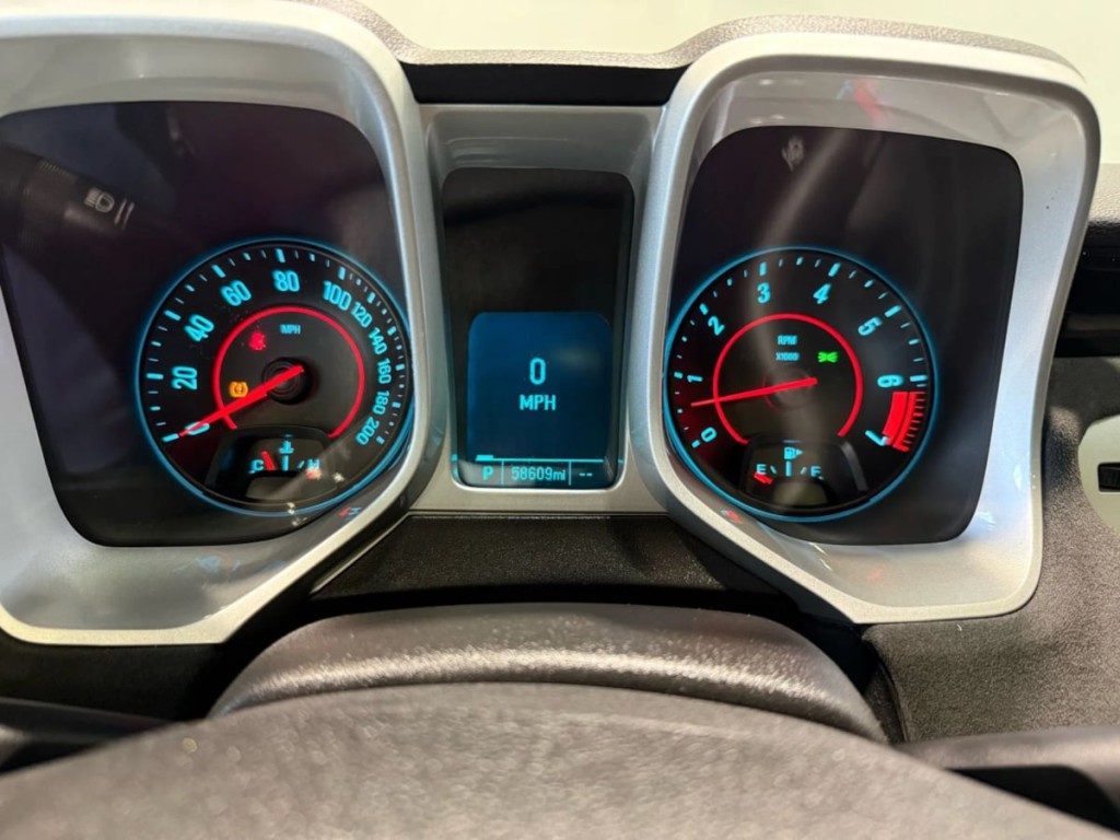 2013 Chevrolet Camaro Image 20