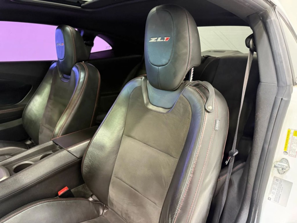 2013 Chevrolet Camaro Image 25