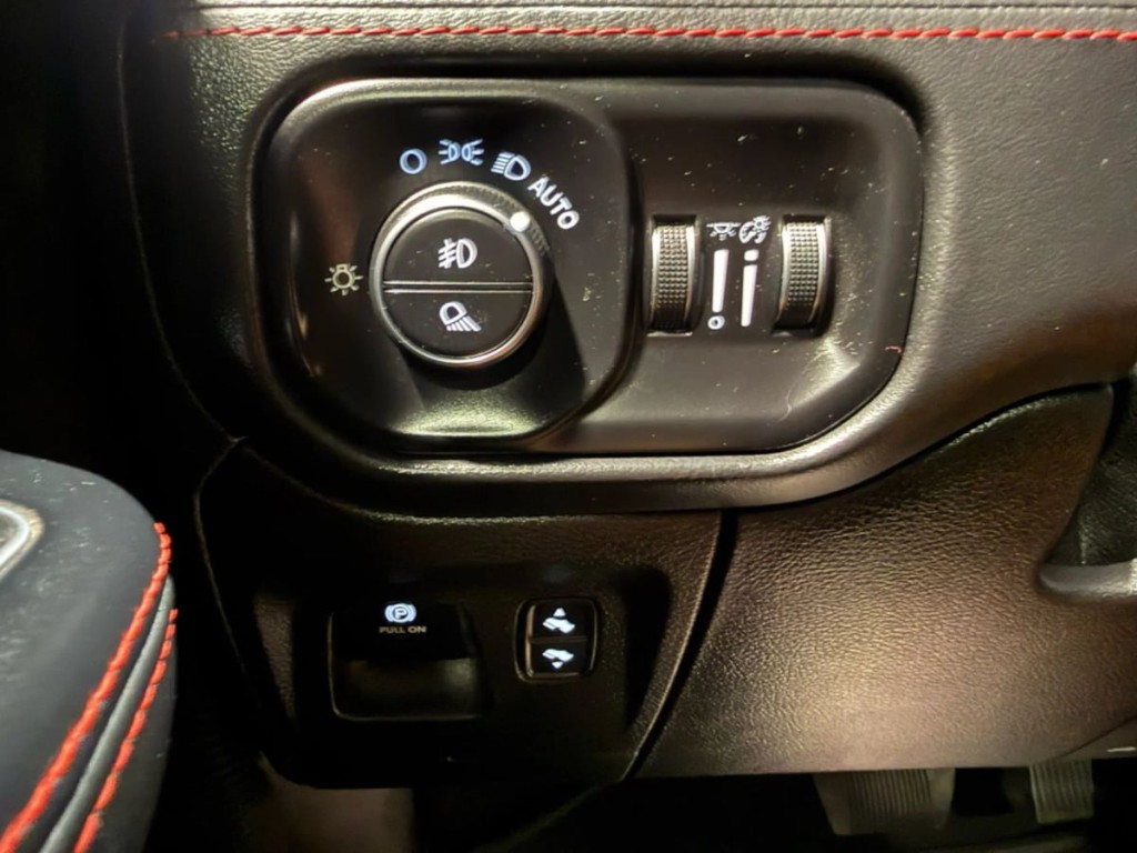 2021 RAM 1500 Image 21