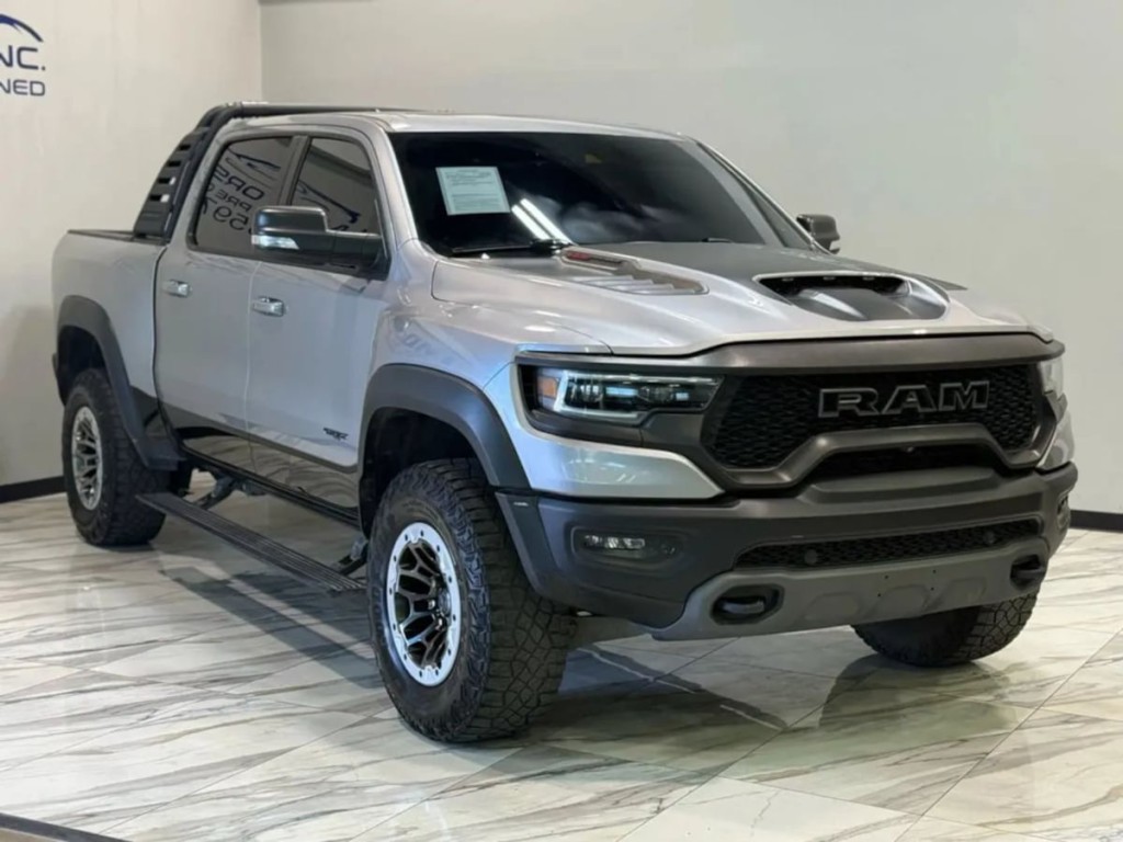 2021 RAM 1500 Image 3