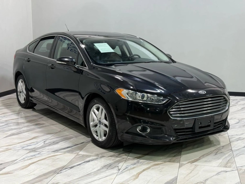 2015 Ford Fusion Image 4