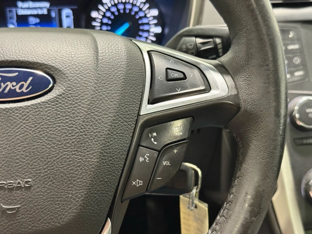 2015 Ford Fusion Image 15