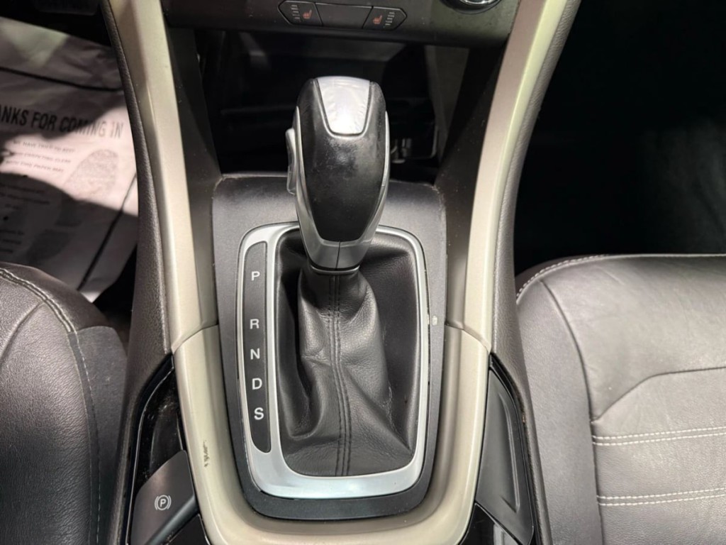 2015 Ford Fusion Image 20