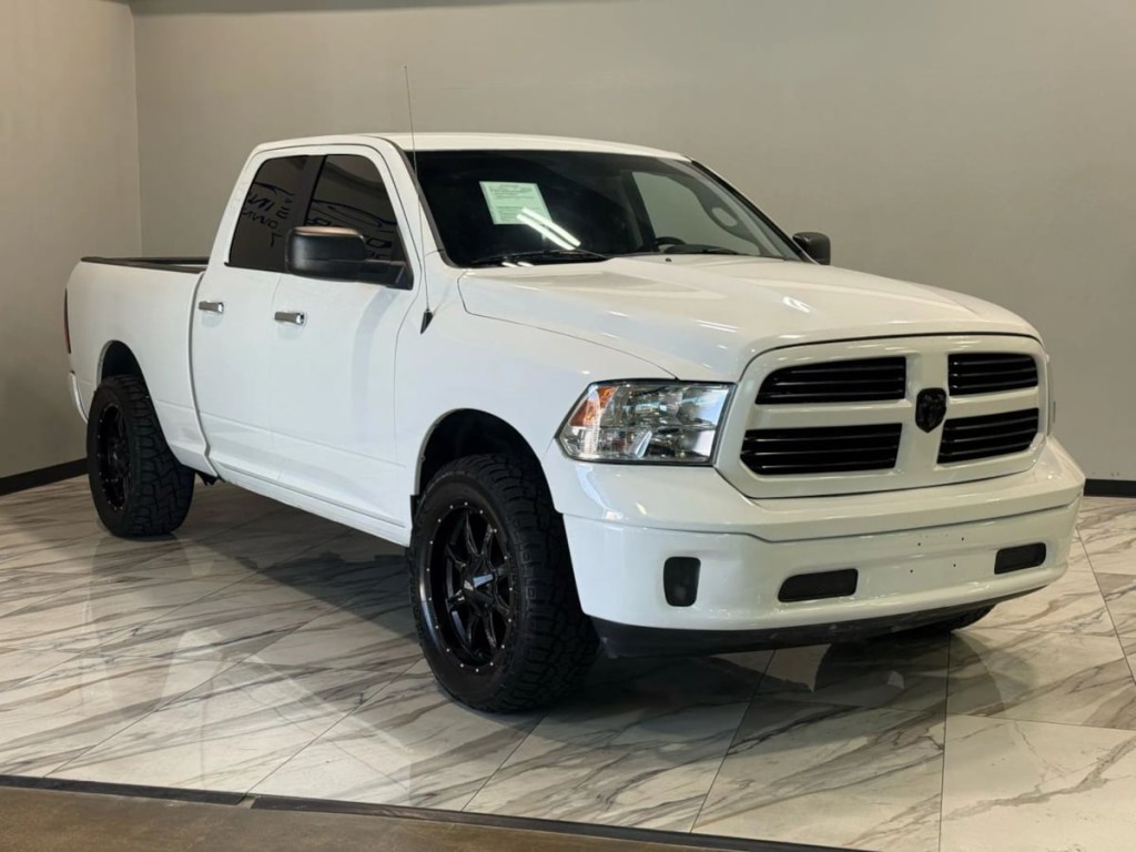 2016 RAM 1500 Image 4