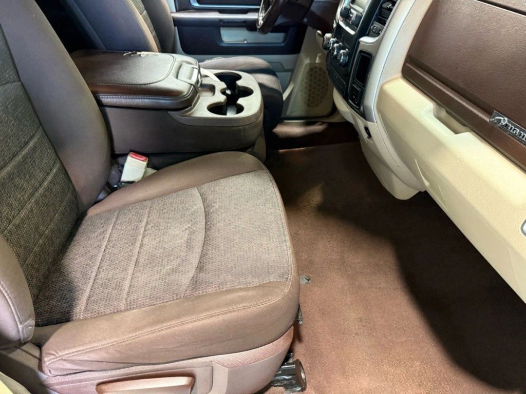 2016 RAM 1500 Image 21