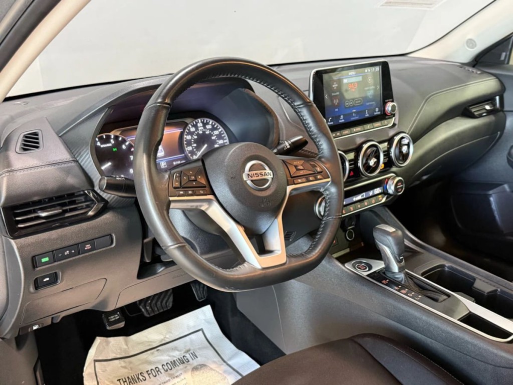 2021 Nissan Sentra Image 12