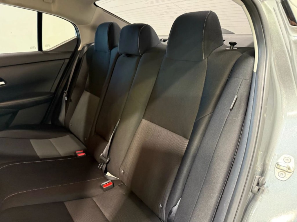 2021 Nissan Sentra Image 23