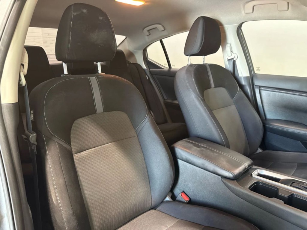 2021 Nissan Sentra Image 25