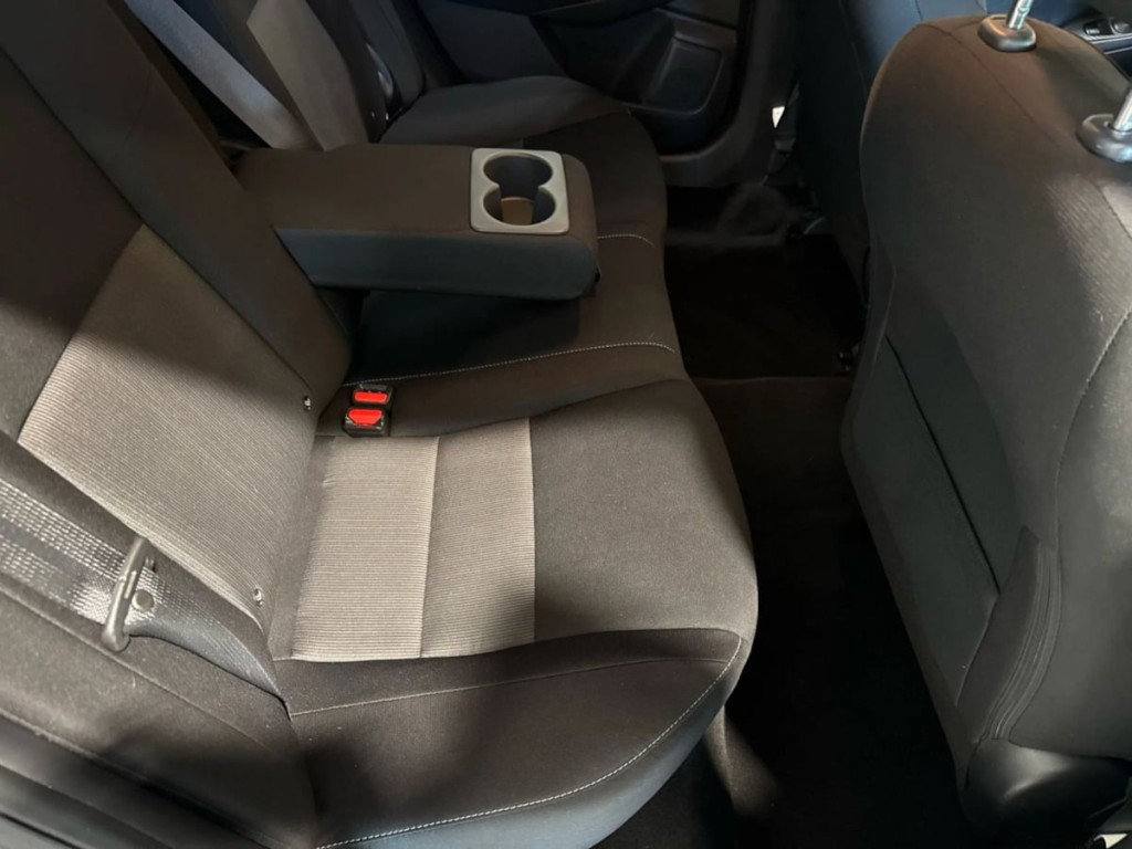 2021 Nissan Sentra Image 28