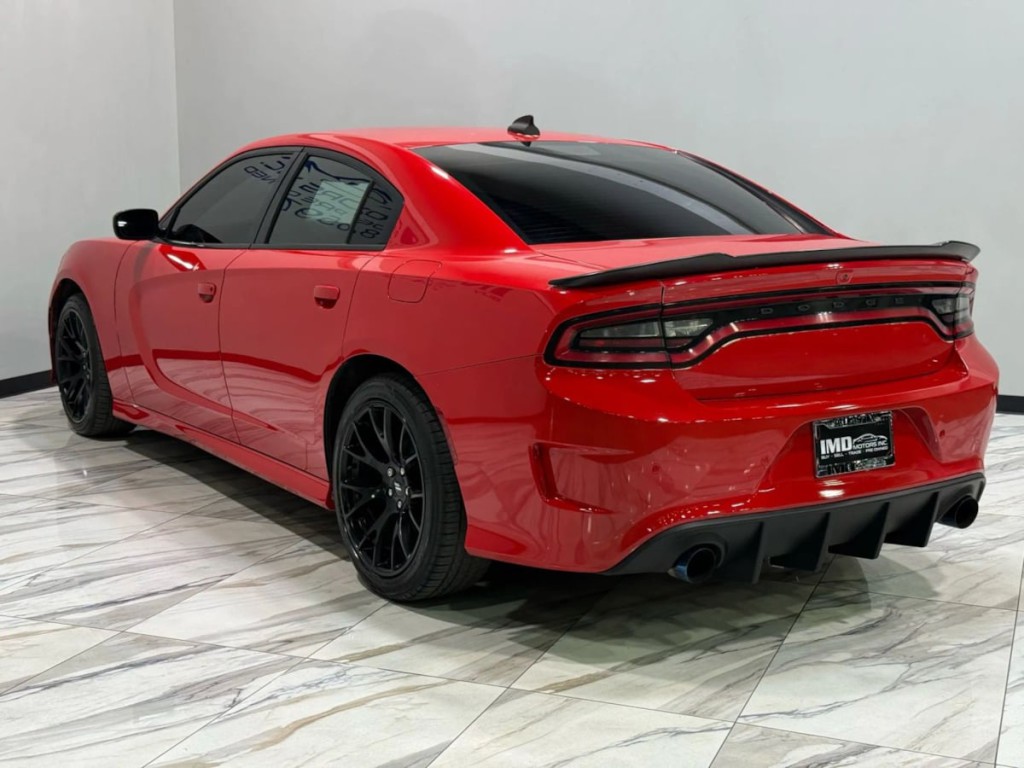 2020 Dodge Charger Image 8