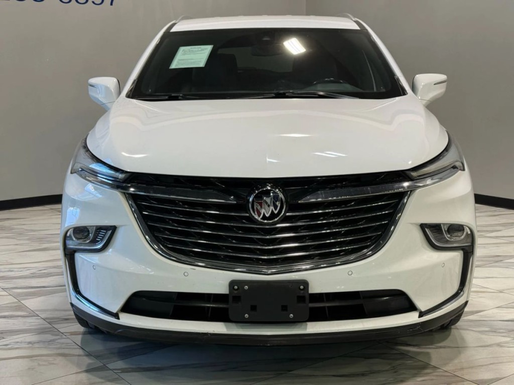 2023 Buick Enclave Image 3