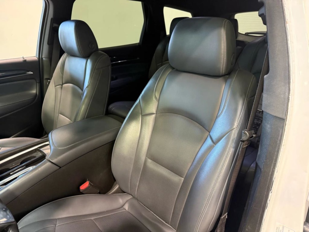 2023 Buick Enclave Image 21