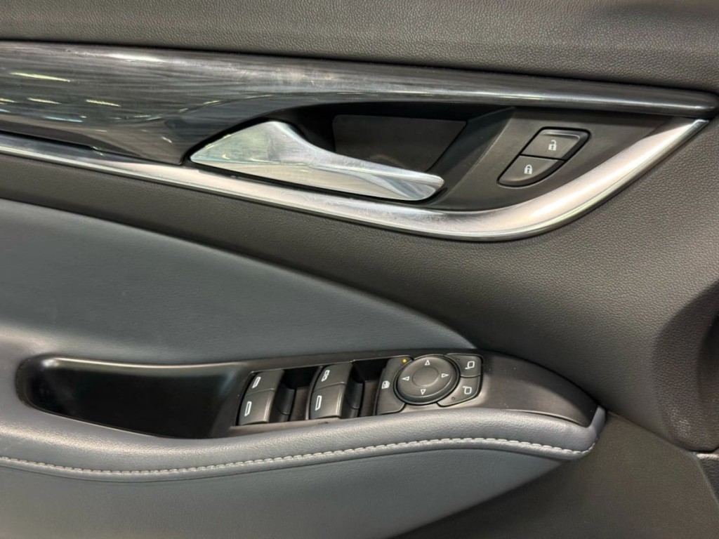 2023 Buick Enclave Image 31