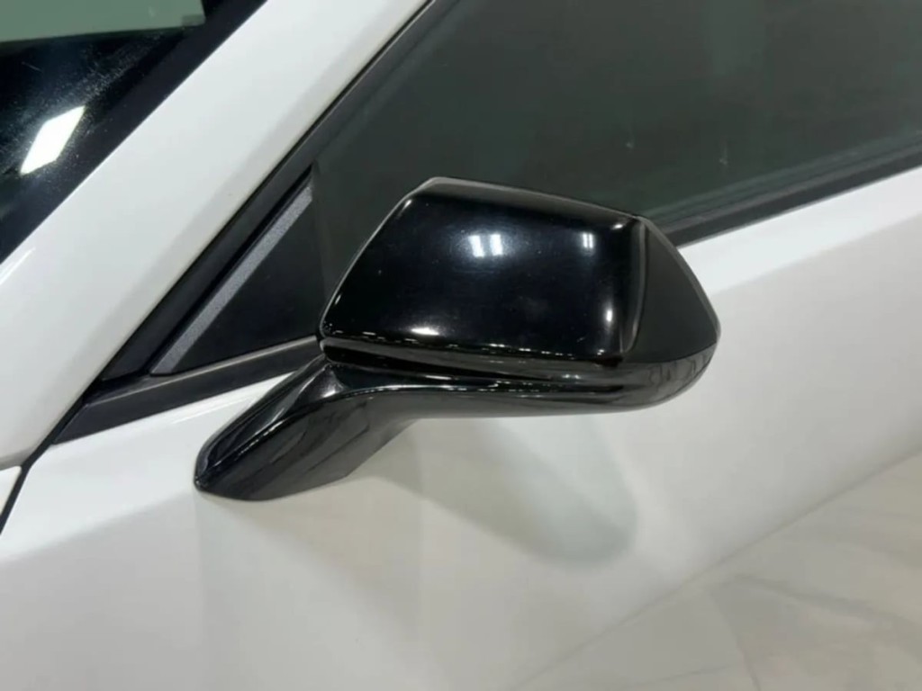 2018 Chevrolet Camaro Image 10
