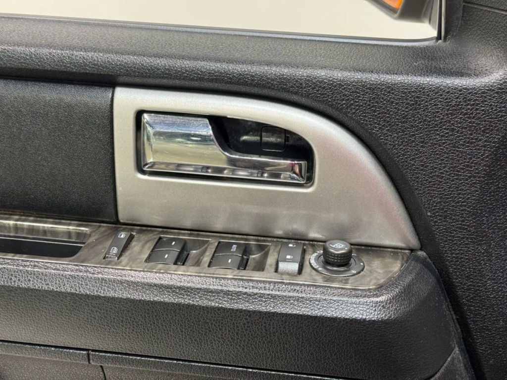 2017 Ford Expedition Image 11