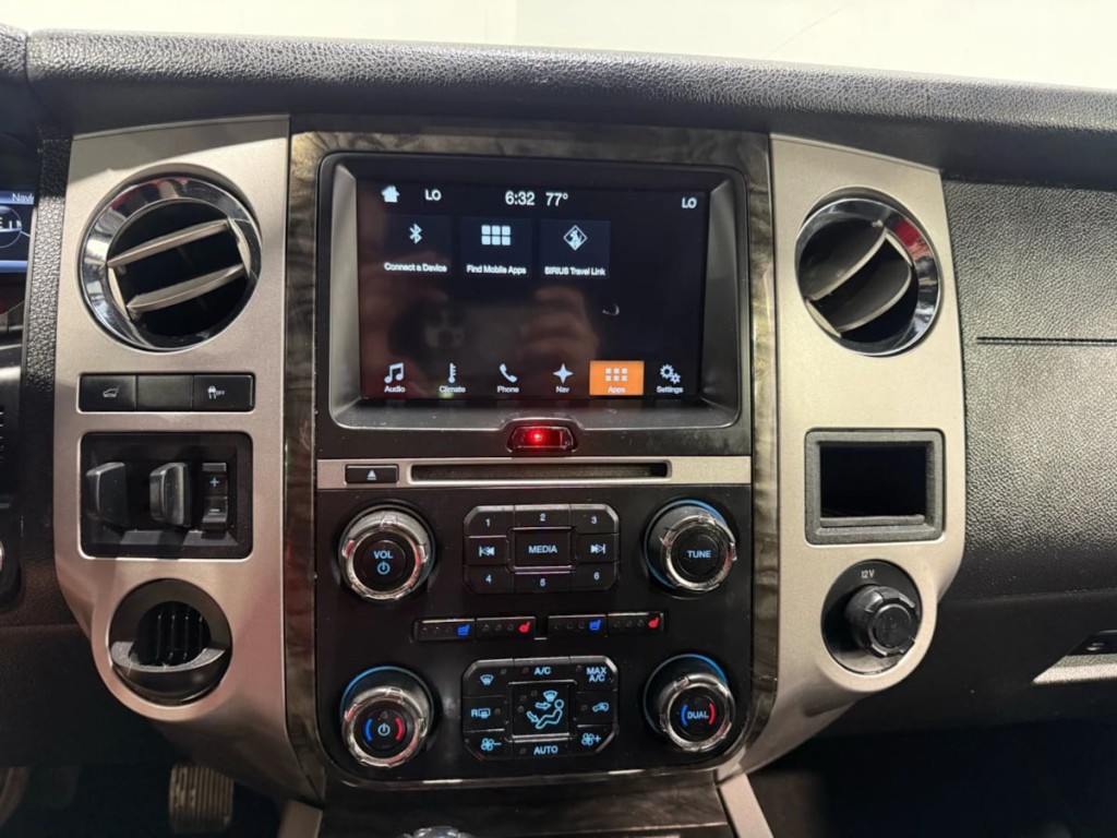2017 Ford Expedition Image 18