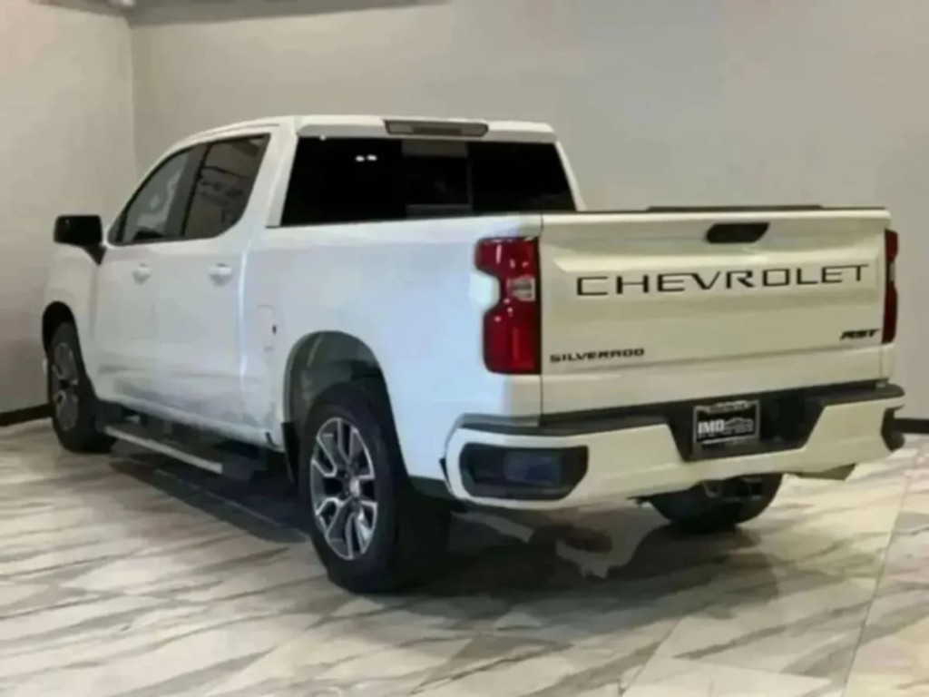 2021 Chevrolet Silverado 1500 Image 8