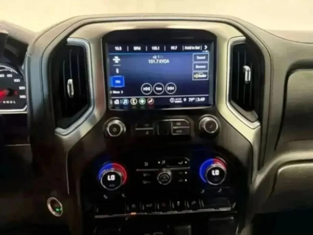 2021 Chevrolet Silverado 1500 Image 18