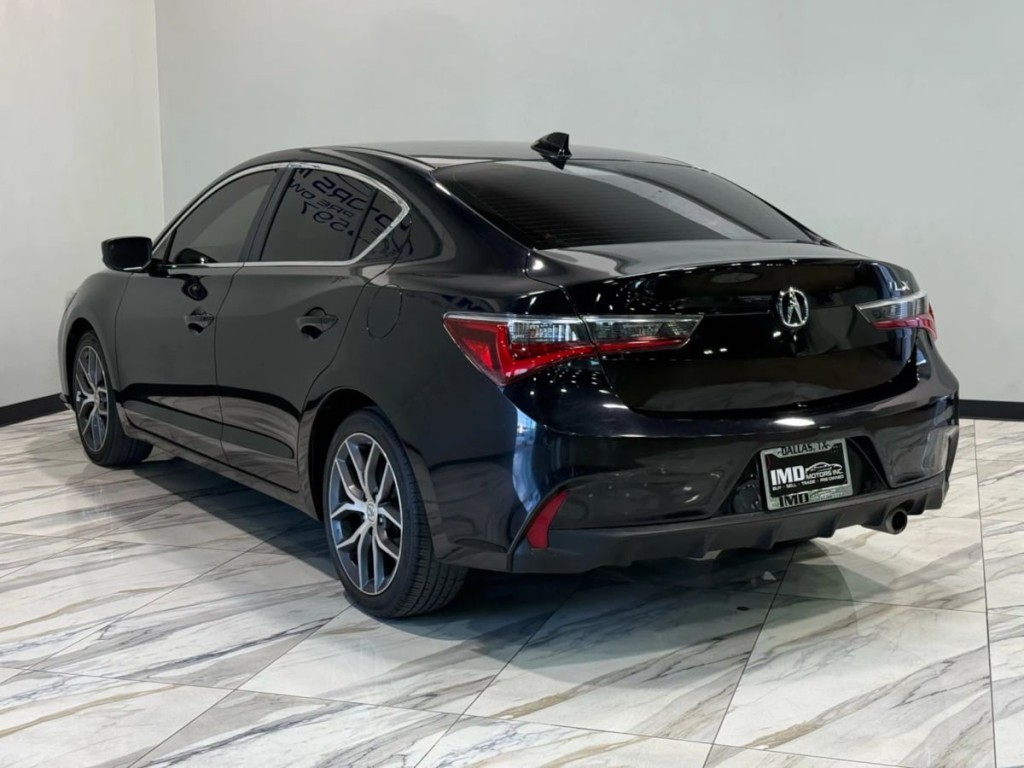 2021 Acura ILX Image 8