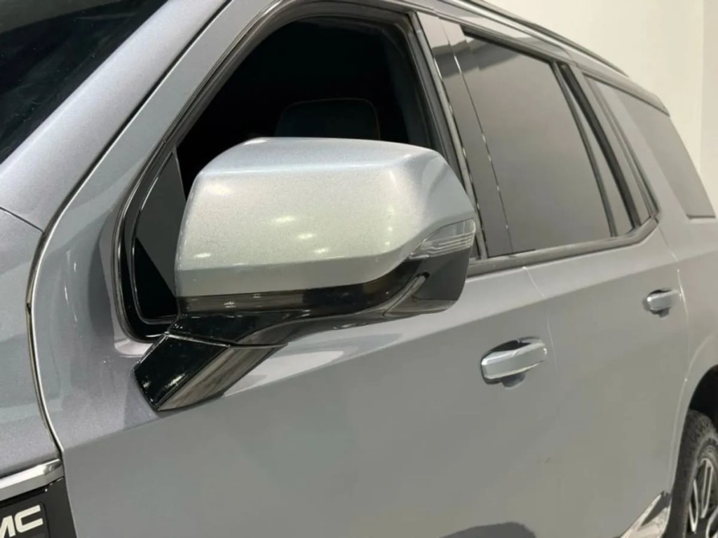 2022 GMC Yukon Image 10