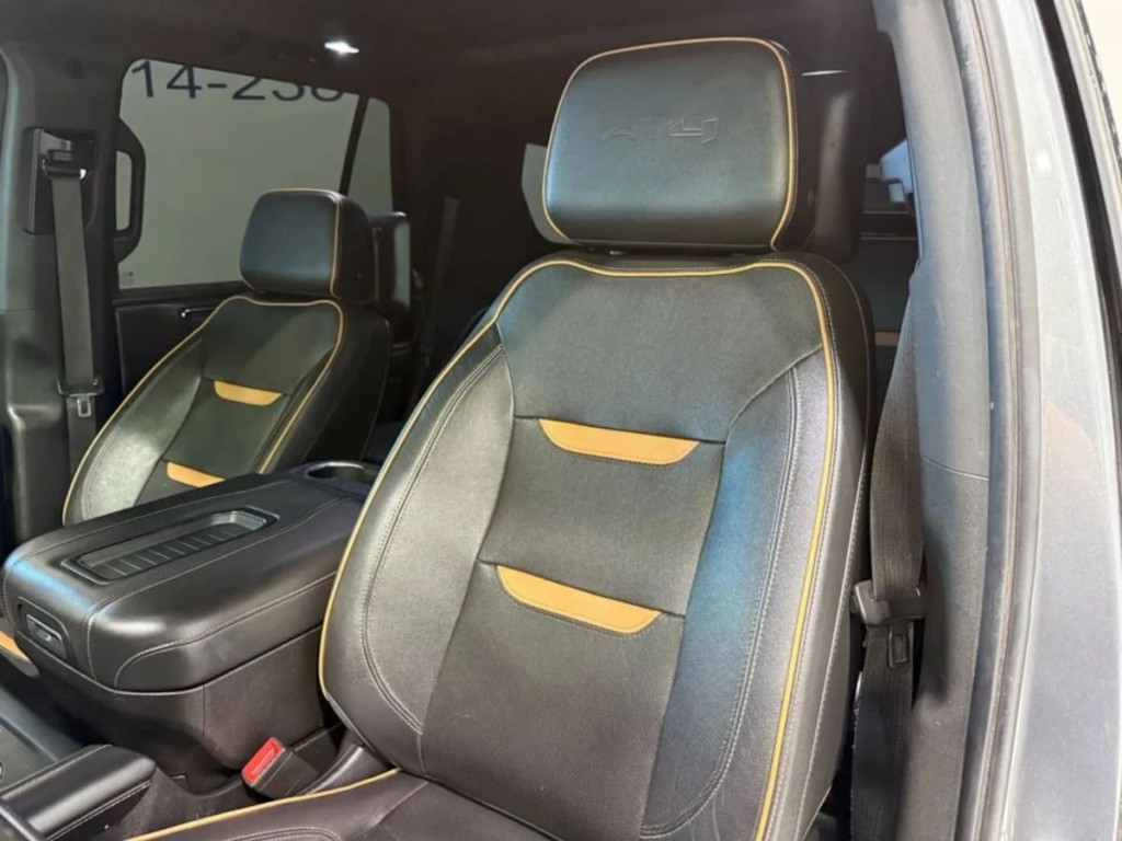 2022 GMC Yukon Image 23