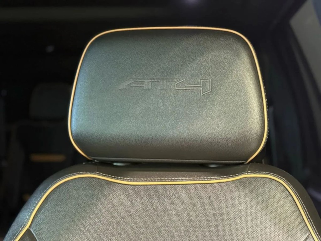 2022 GMC Yukon Image 25