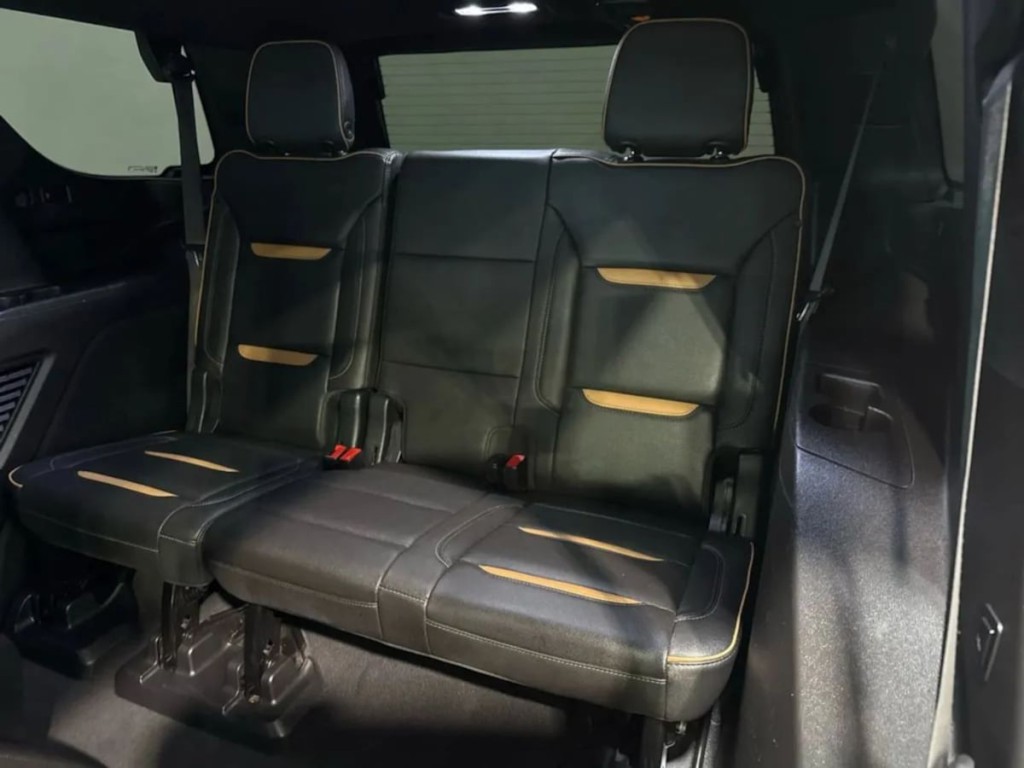 2022 GMC Yukon Image 28