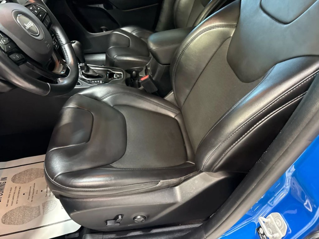 2021 Jeep Cherokee Image 24