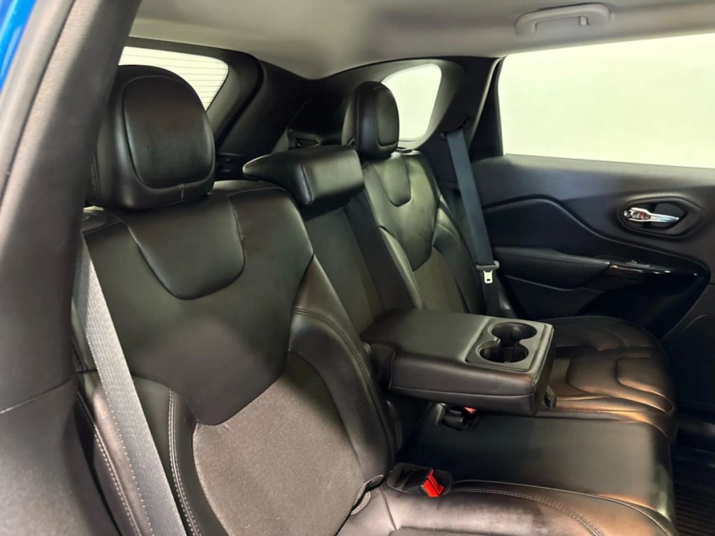 2021 Jeep Cherokee Image 29