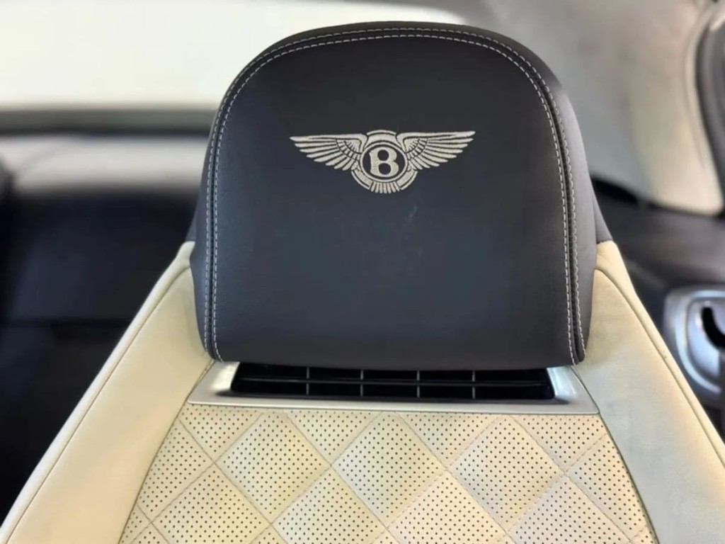 2017 Bentley Continental Image 29