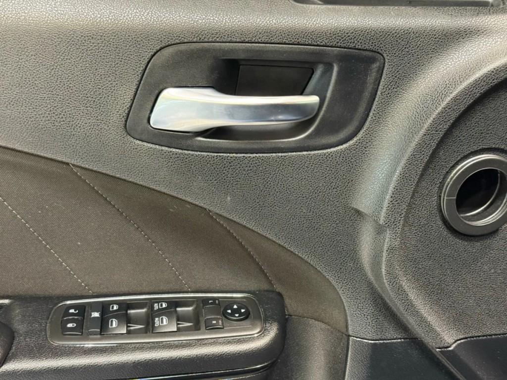 2021 Dodge Charger Image 11