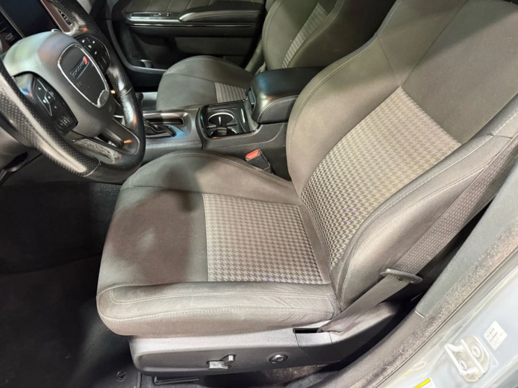 2021 Dodge Charger Image 22