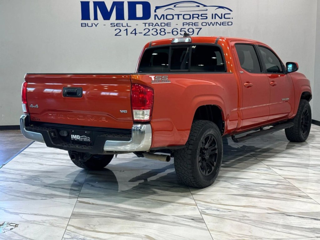 2016 Toyota Tacoma Image 6