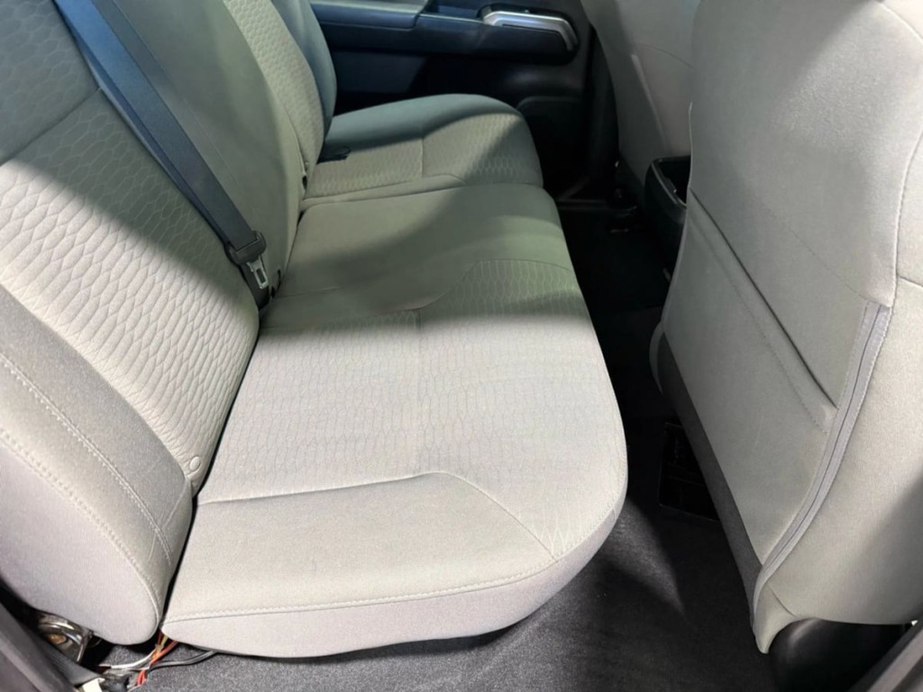 2016 Toyota Tacoma Image 28